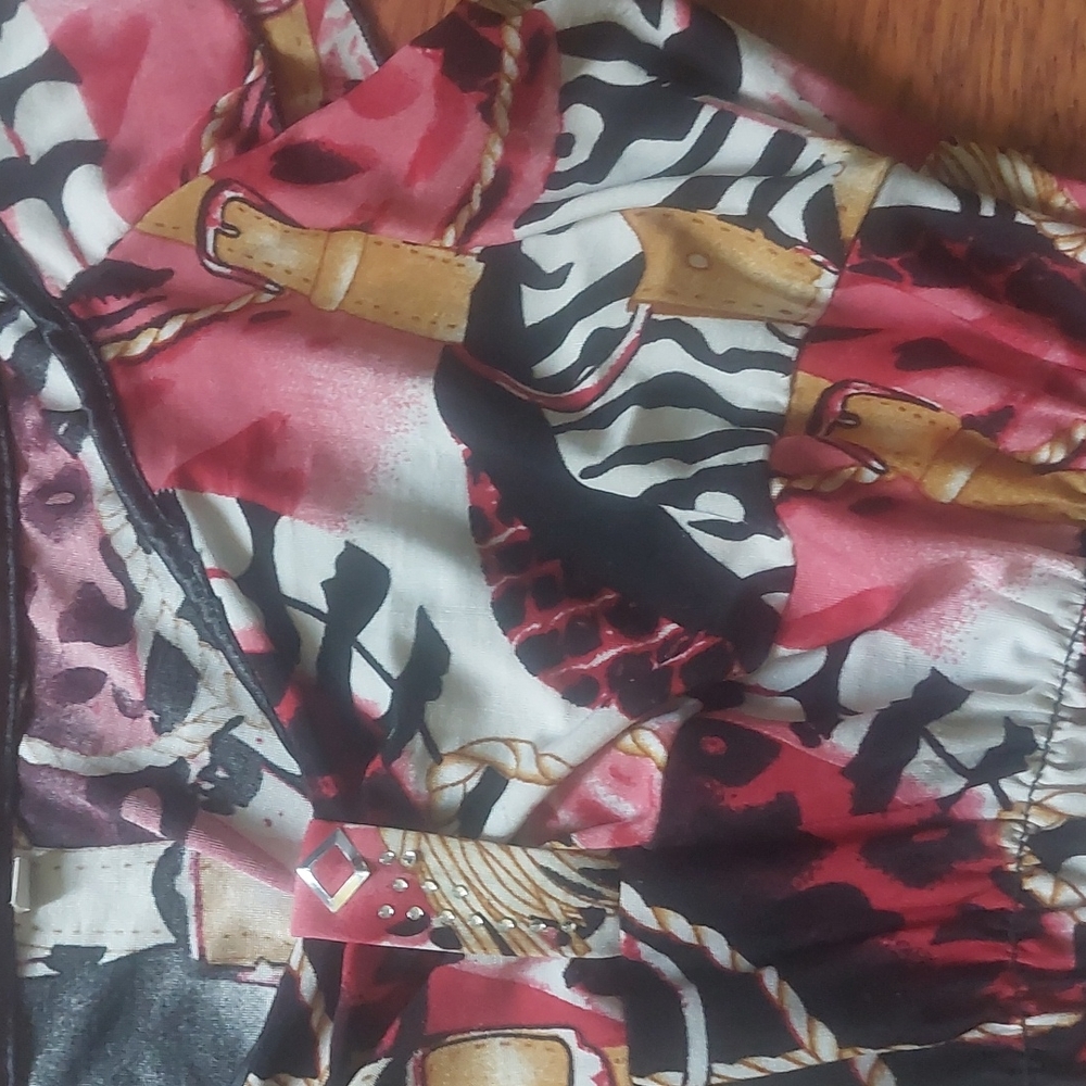 Dress - Picture 4 of 7